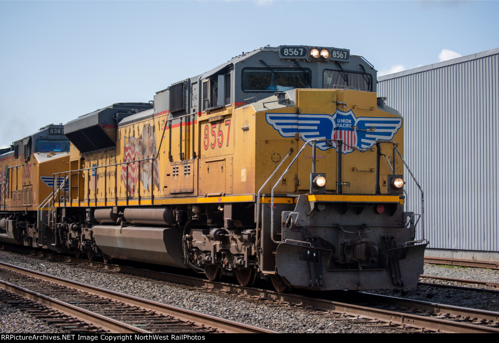 UP 8567